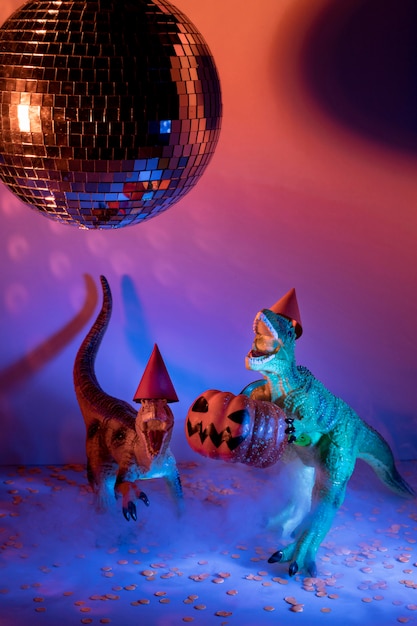 Free photo close-up halloween toys and disco ball