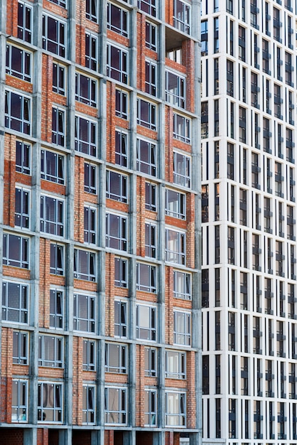 Free photo close-up high-rise building under construction