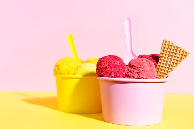 Close-up ice cream in a bowl