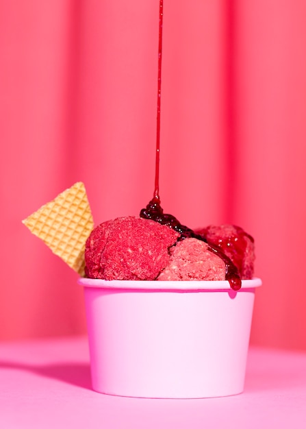 Close-up ice cream in a bowl