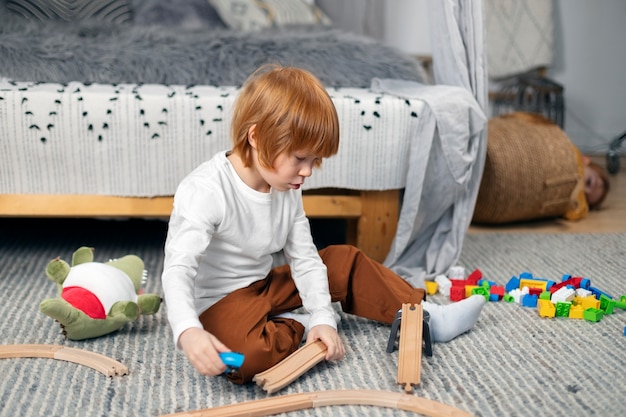 Close up on kid in their room having fun