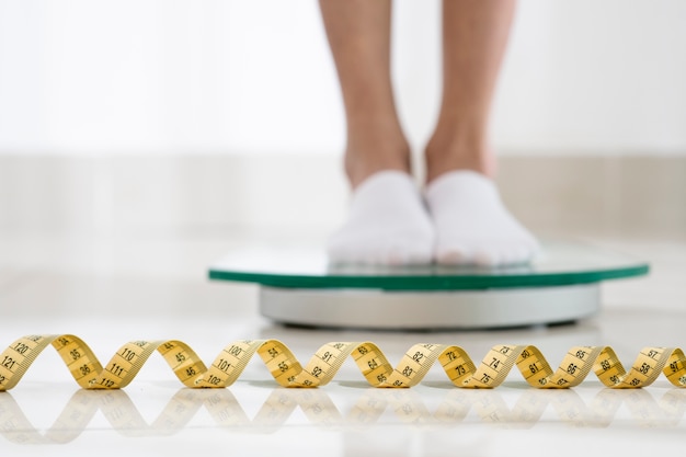 Free photo close up legs on weight machine