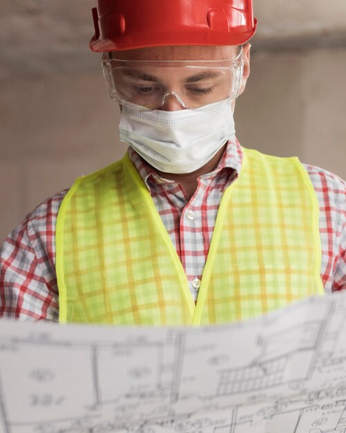 Close-up man wearing goggles