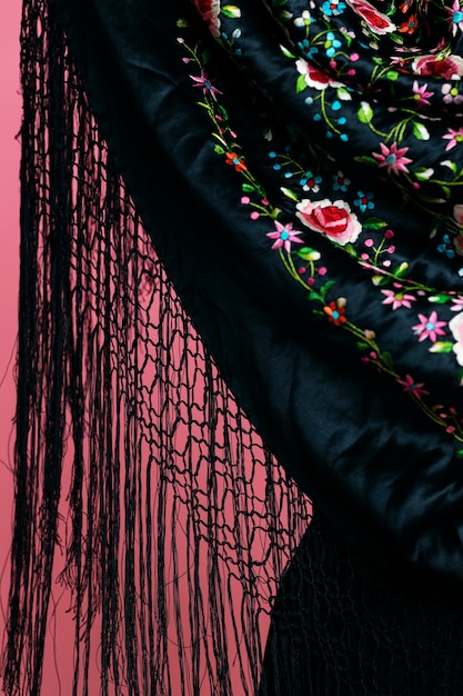 Free photo close-up manila shawl with pink background