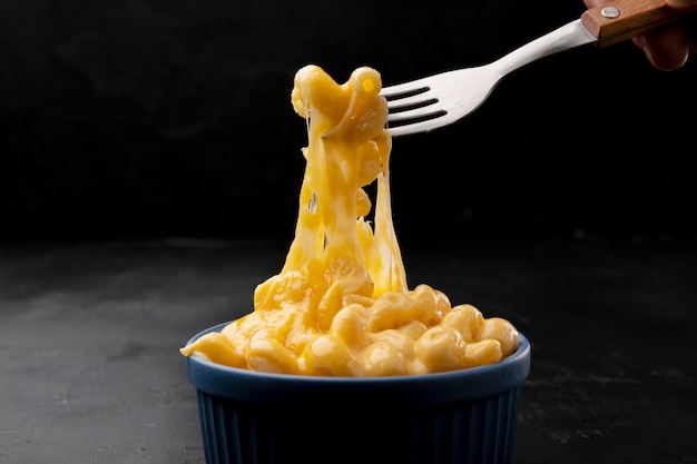 Free Photo close up on melted mac and cheese