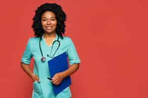 Free photo close up on nurse with documents