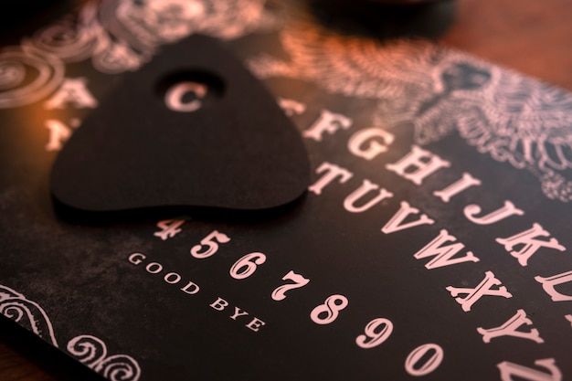 Free photo close up ouija board still life