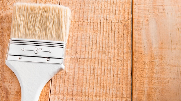 Free photo close-up paint brush