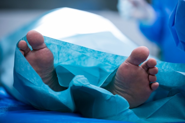 Free Photo close-up of patient lying on bed