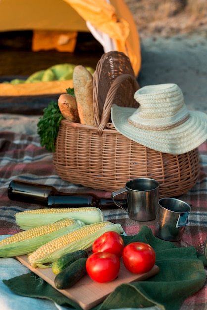 Free photo close up of picnic basket with food