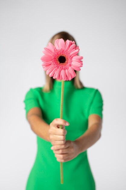 Close up portrait of beautiful woman with flowers