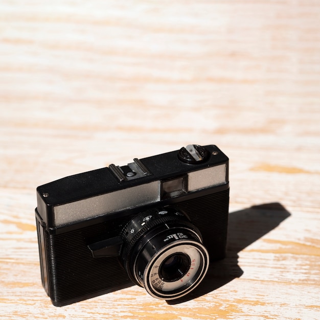 Free photo close-up of a retro photo camera