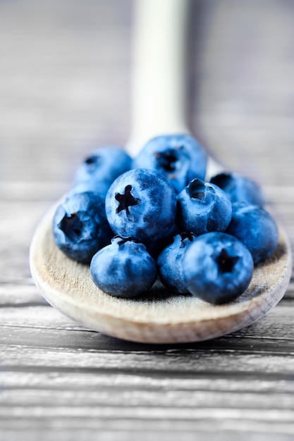 Free photo close up shot of fresh blueberries