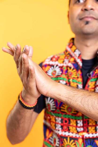 Free photo close up shot of spectator clapping hands praising entertainers