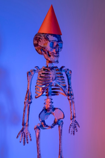 Free Photo close-up spooky halloween skeleton