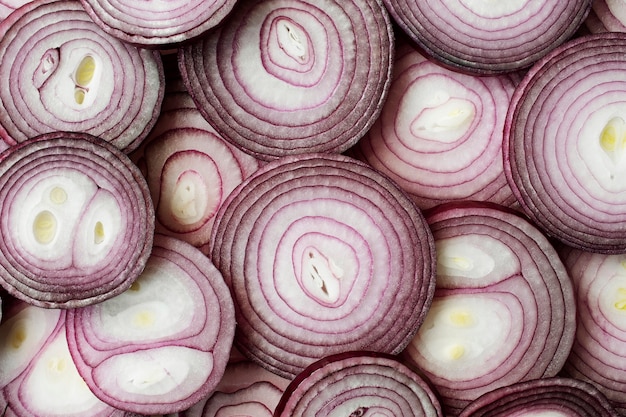 Free photo close-up texture of red onion slices