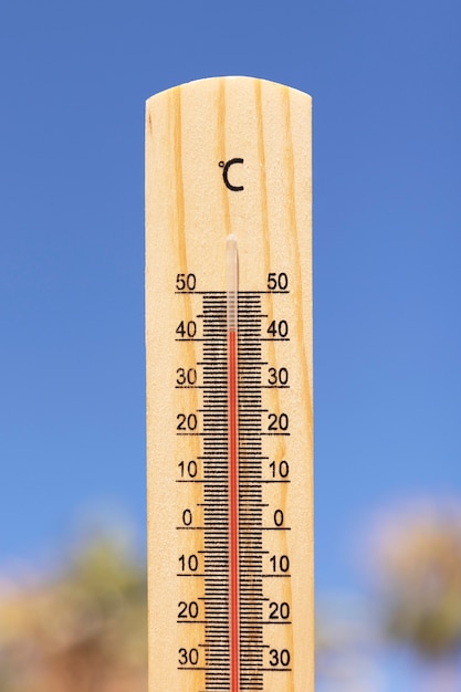 Free Photo close up on thermometer showing high temperature