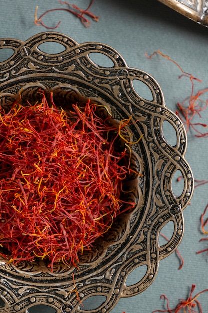 Close up on utensils full of saffron