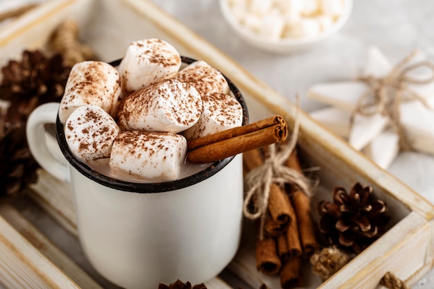 Free photo close-up view of delicious hot chocolate