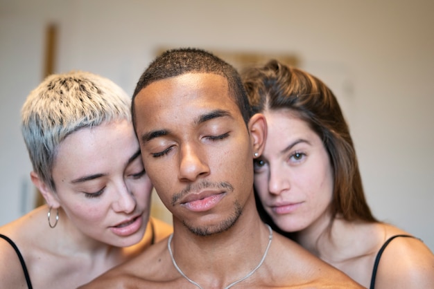 Free Photo close up young polyamorous partners