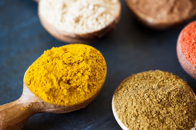 Free photo closeup of mixed spice powder