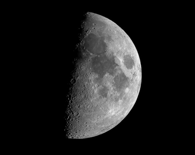 Free Photo closeup shot of a lunar eclipse isolated on black