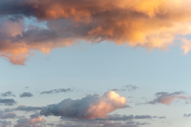 Free Photo clouds and sun rays on the sky