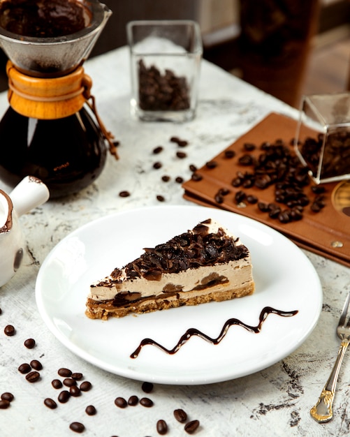 Coffee cheesecake and coffee beans