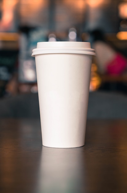 Free photo coffee cup in coffee shop