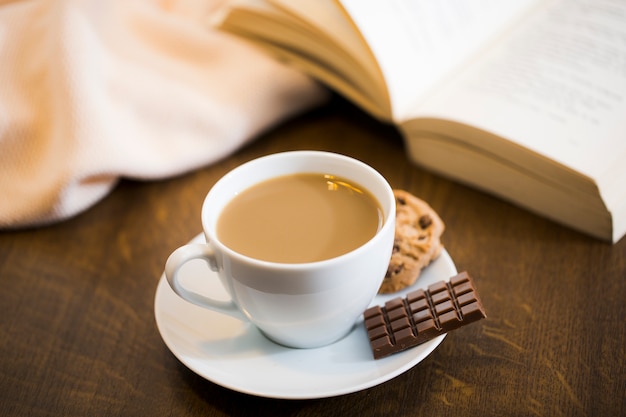 Coffee with cookie and chocolate