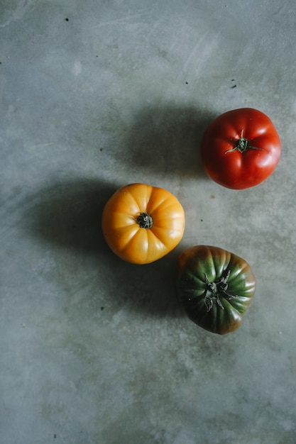 Free Photo colorful, fresh and organic heirloom tomatoes