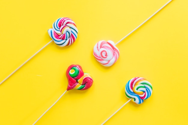 Free photo coloured spiral lollipops