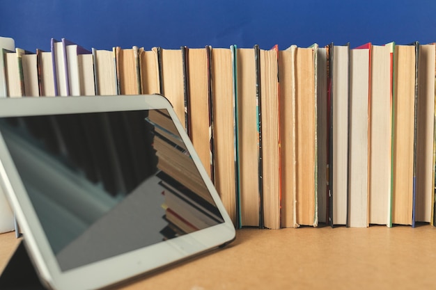 Free Photo composition with books on the table