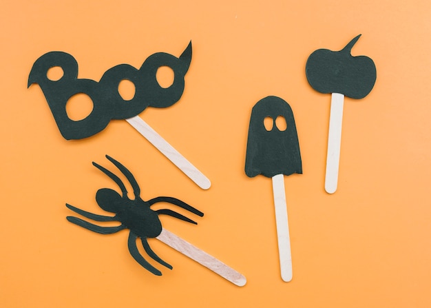 Free photo composition with halloween applications on sticks