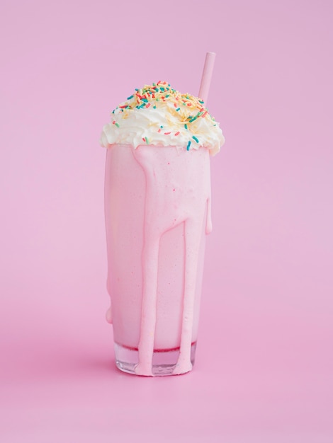 Free photo composition with tasty milkshake glass