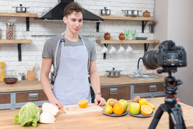 Free photo cooking vlogger