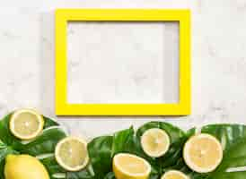 Free photo copy space frame with lemons