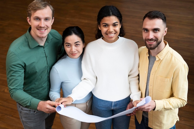 Free photo corporate workers brainstorming together