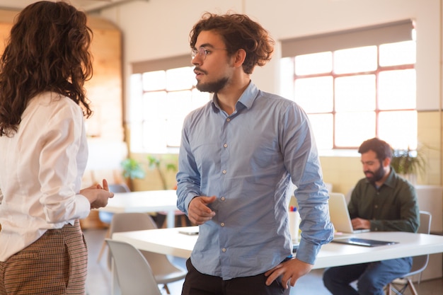 Free Photo couple of coworkers arguing about project