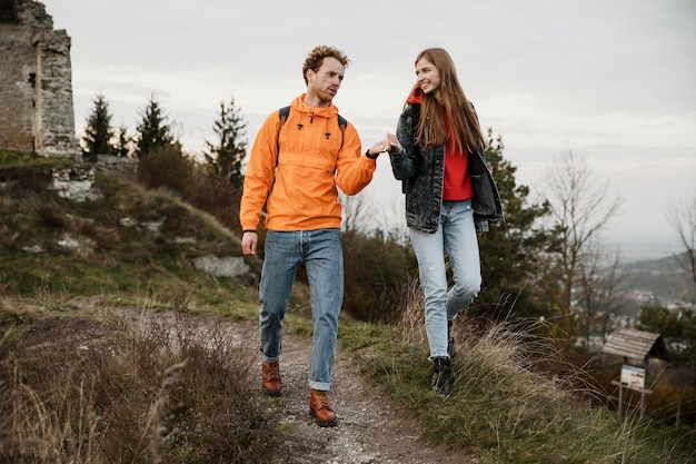 Free photo couple enjoying a road trip