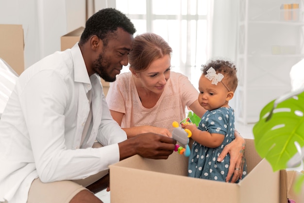 Couple getting ready to move with their daughter