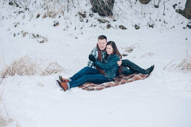 couple on snow