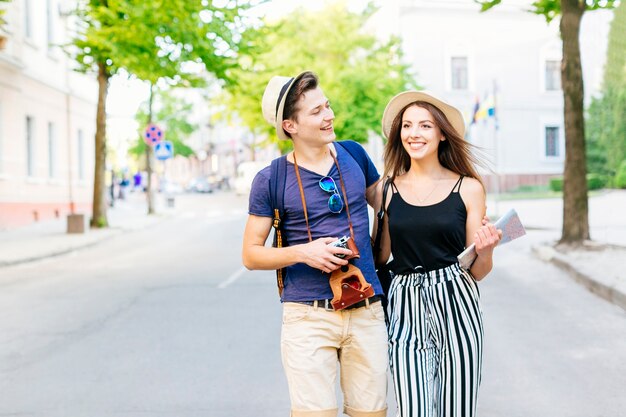 Couple on vacation in city