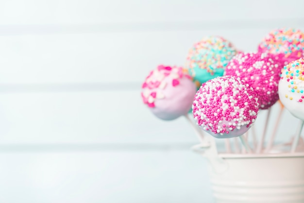 Free Photo creative cake pop concept