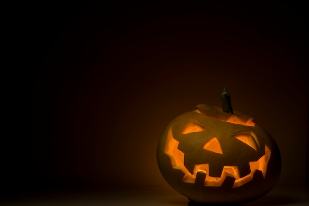 Free Photo creepy bright jack-o-lantern