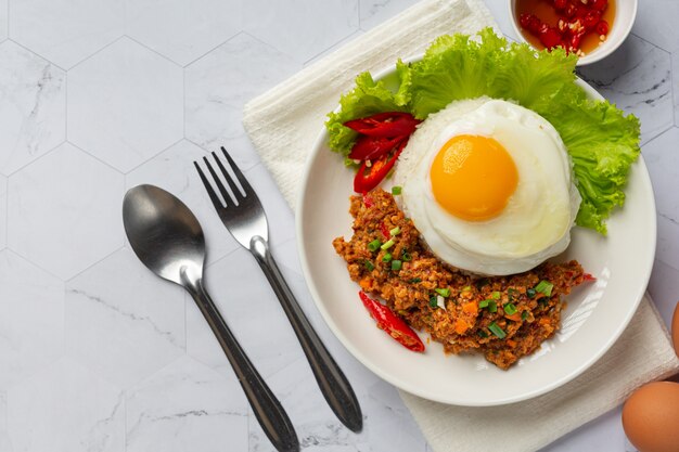 Crispy Omelet Topped With Minced Pork and Mixed Vegetables Sauce