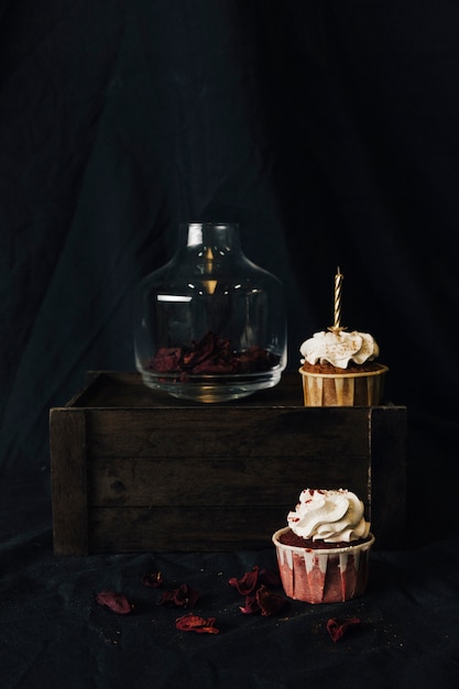 Free photo cupcake still life