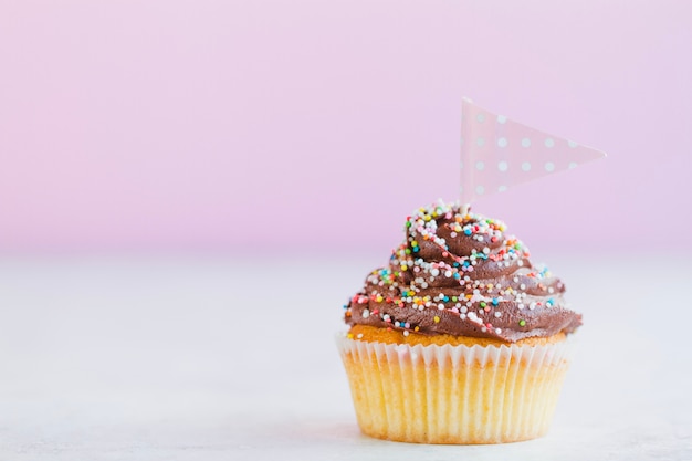 Cupcake with small flag