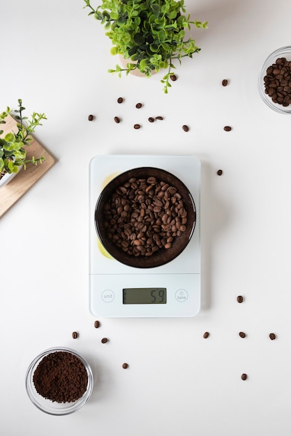 Free photo cups of coffee on table