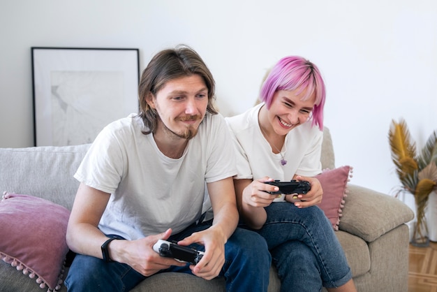 Free Photo cute couple playing videogames